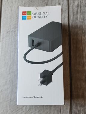 NIB Original Quality 65W Laptop Power Adapter - Black- Surface Pro Charger